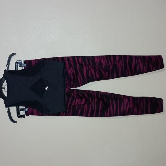 Old Navy Leggings/Joy Lab Sports Bra - Picture 2 of 13